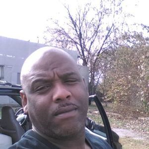 Meet your Posher, Delano